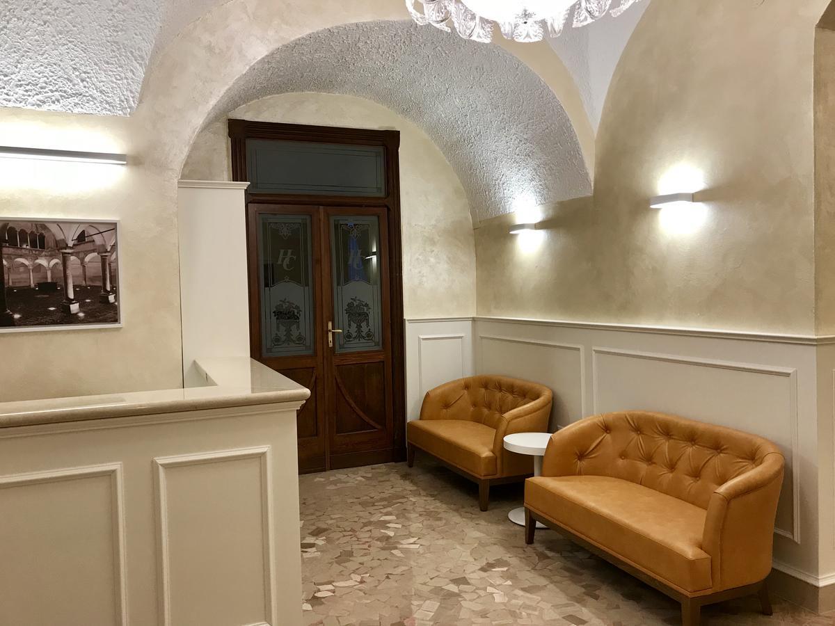 Hotel Ristorante Combolo Teglio Esterno foto