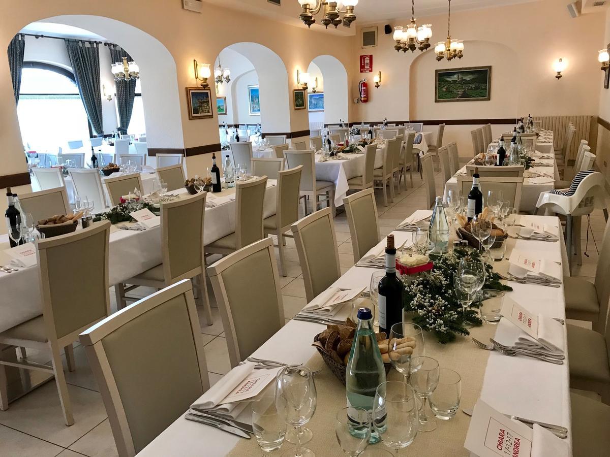 Hotel Ristorante Combolo Teglio Esterno foto